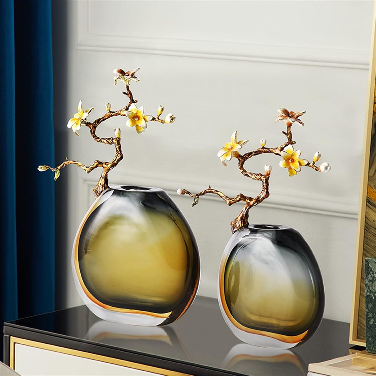 Modern Luxury Glass Flower Vase — Thick Crystal Design, Small Size
