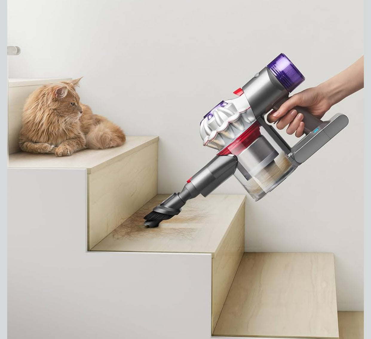 Dyson V8 Absolute, Yellow Silver Cordless Vacuum Cleaner