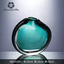 Luxury Emerald Green Crystal Vase – Elegant Glass Decoration for Modern Living Rooms